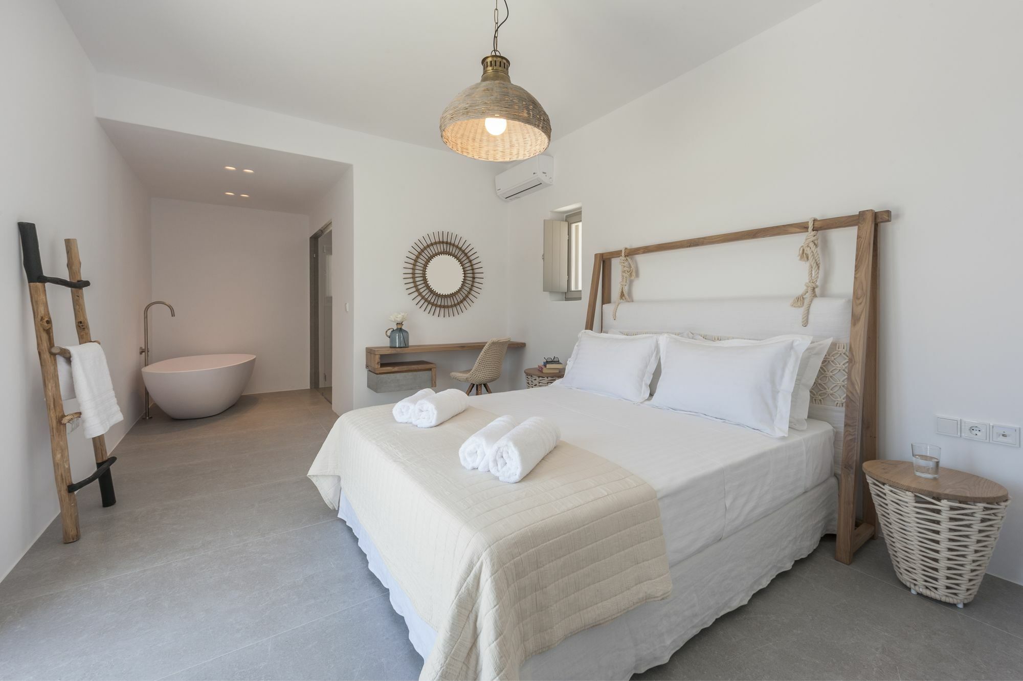 Niriides Luxury Villas Alikí Dış mekan fotoğraf