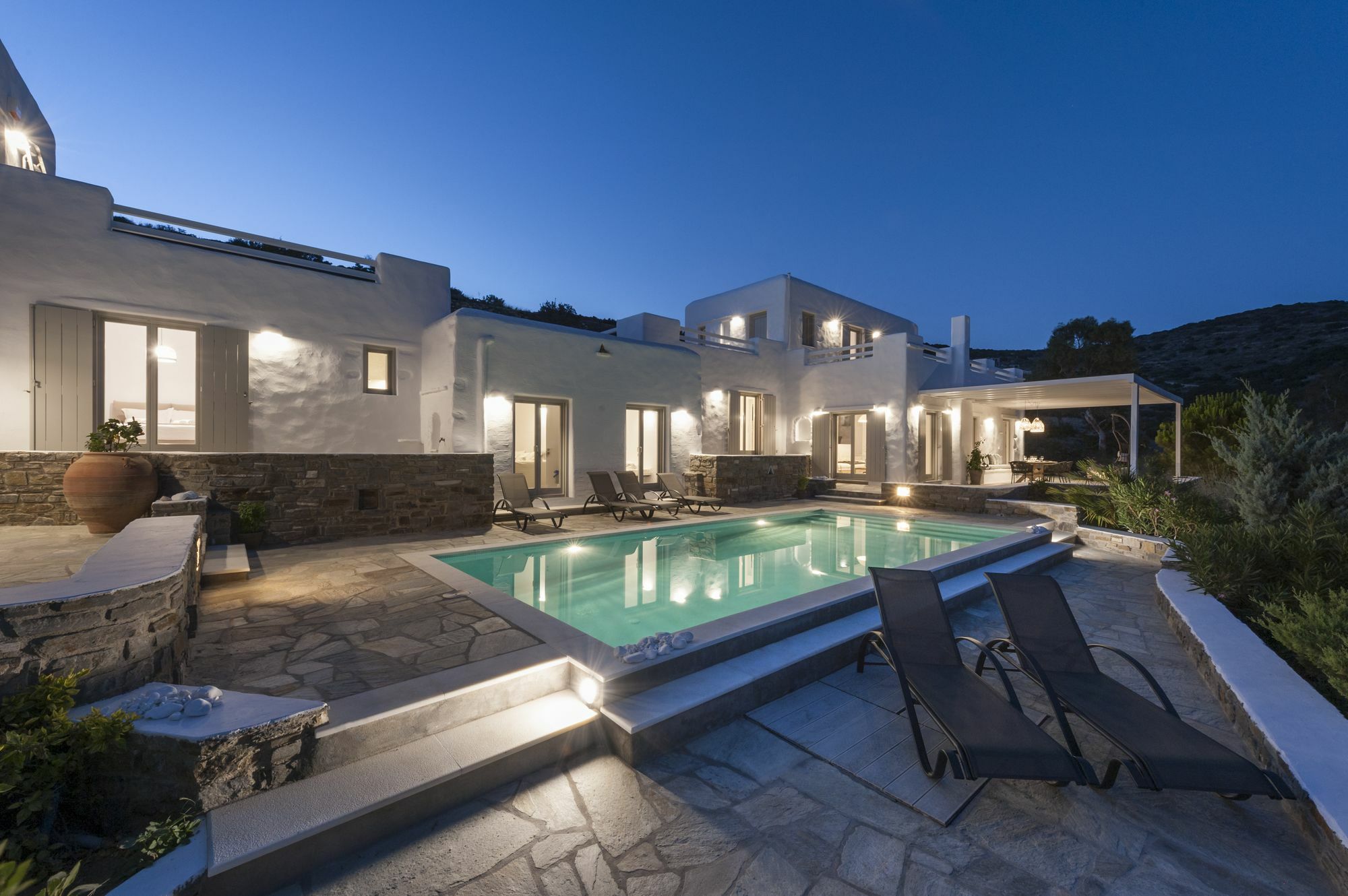 Niriides Luxury Villas Alikí Dış mekan fotoğraf